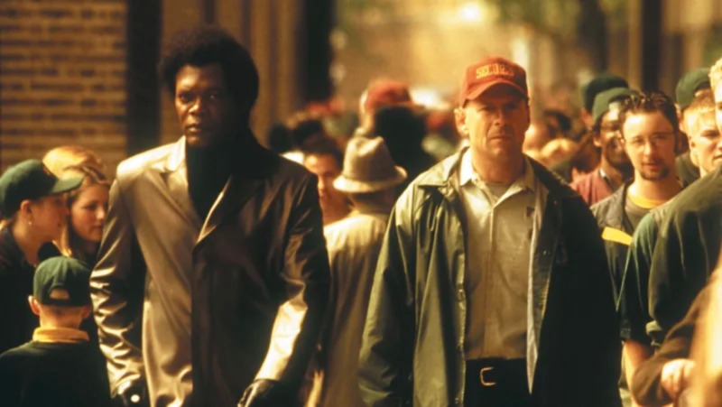 Elijah Price (Samuel L. Jackson) and David Dunn (Bruce Willis) in Unbreakable.